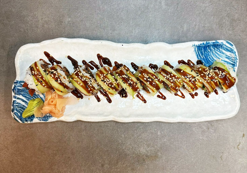 Hoi Sin Duck Uramaki Roll